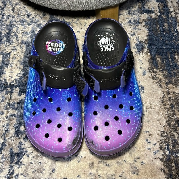 Crocs Classic All-Terrain Looney Tunes Space Jam Black Purple Clogs Size 12 main image 4